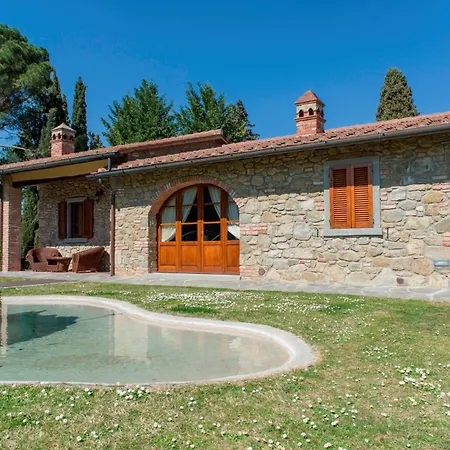 Relais Petrischio Aparthotel Farneta