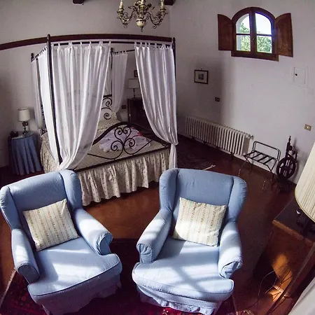 Aparthotel Relais Petrischio 4*