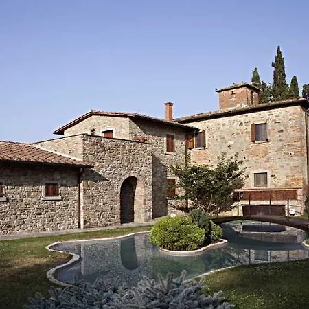 Relais Petrischio Aparthotel Farneta