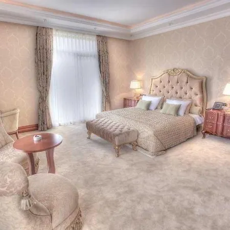 Relais Petrischio Aparthotel 4*