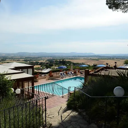 Relais Petrischio Aparthotel Farneta